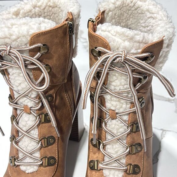 Nine West | Penni Women’s Brown Sherpa Lined Faux Leather Ankle Boots - Size 8.5 - Picture 3 of 15